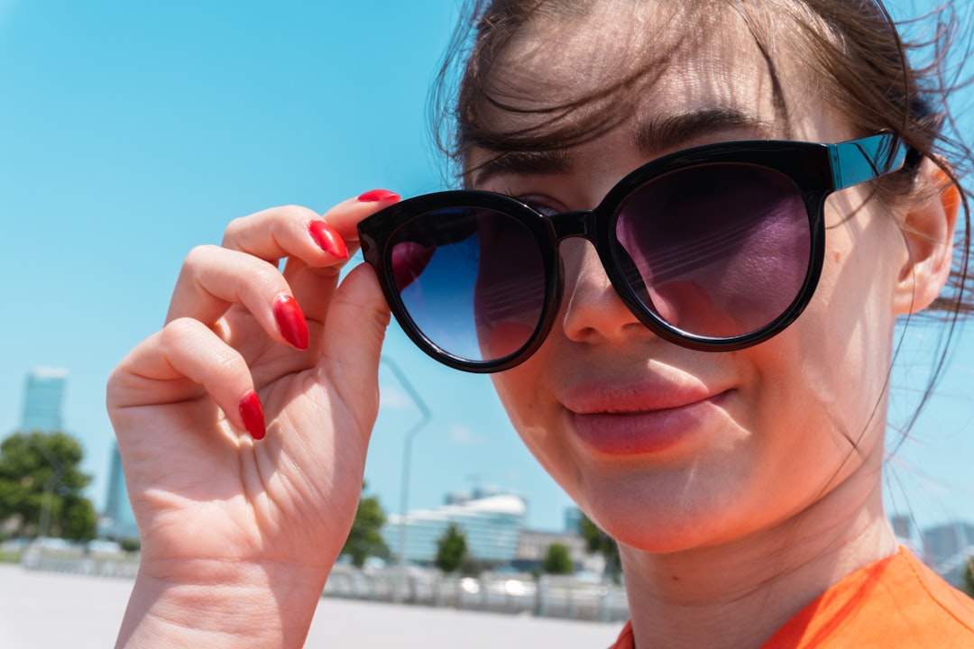 Holiday style showdown: Quiet luxury vs. the mob wife aesthetic