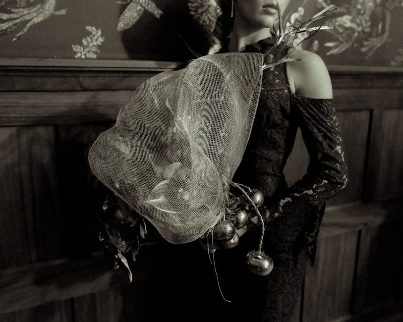 lace panel tailored trousers