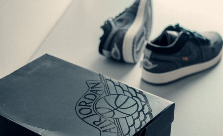 Mastering Cold-Weather Chic: Styling Chunky Loafers in 2026