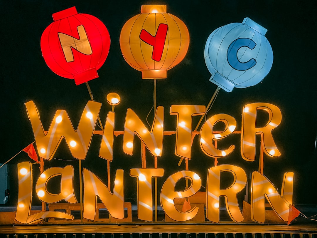 Winter Color Pairings That Always Look Expensive