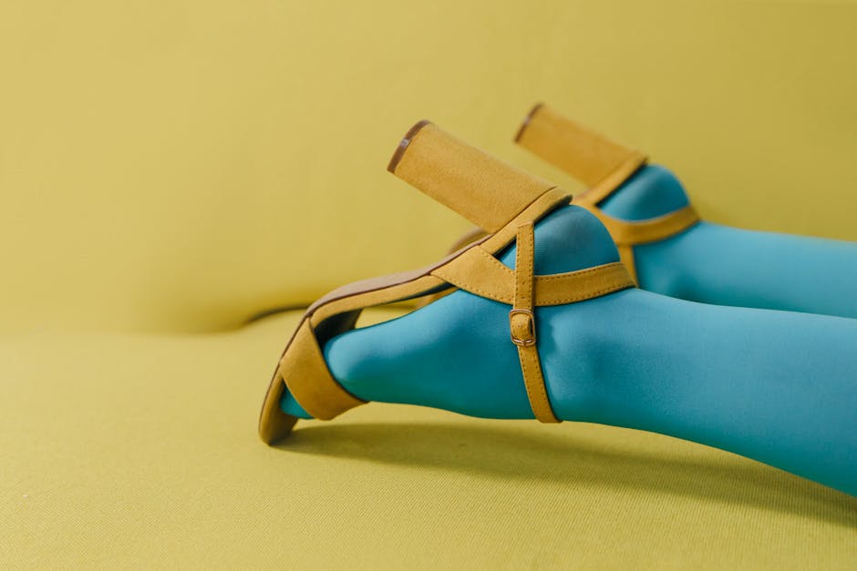 Bold Color Blocking Street Style